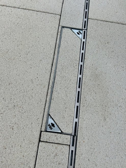 MEA štěrbinové sysytémy TOPSLOT