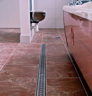 Nerezov sprchov laby MICRO z ady RONN Nerez vyroben na mru podle poadavku stavby